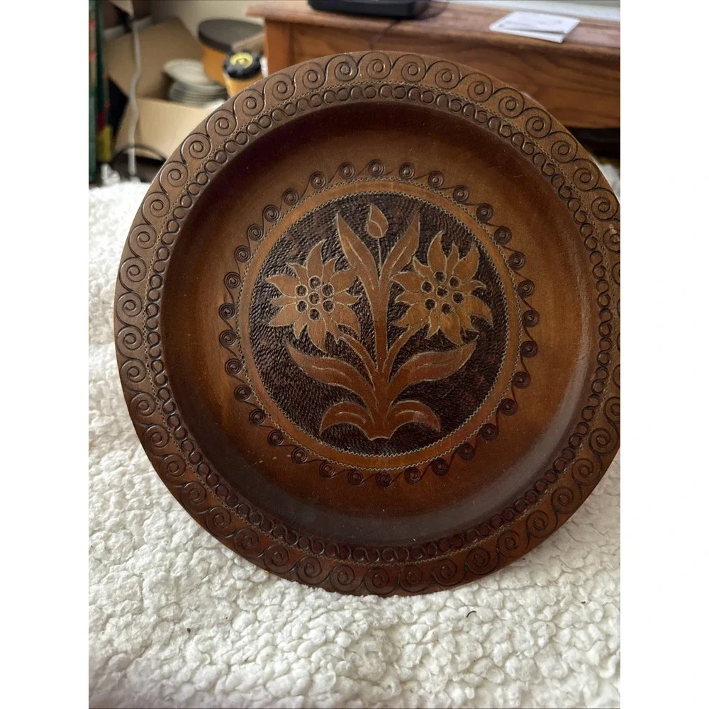 Vintage Hand Carved Decorative Wood Plate 9.5
